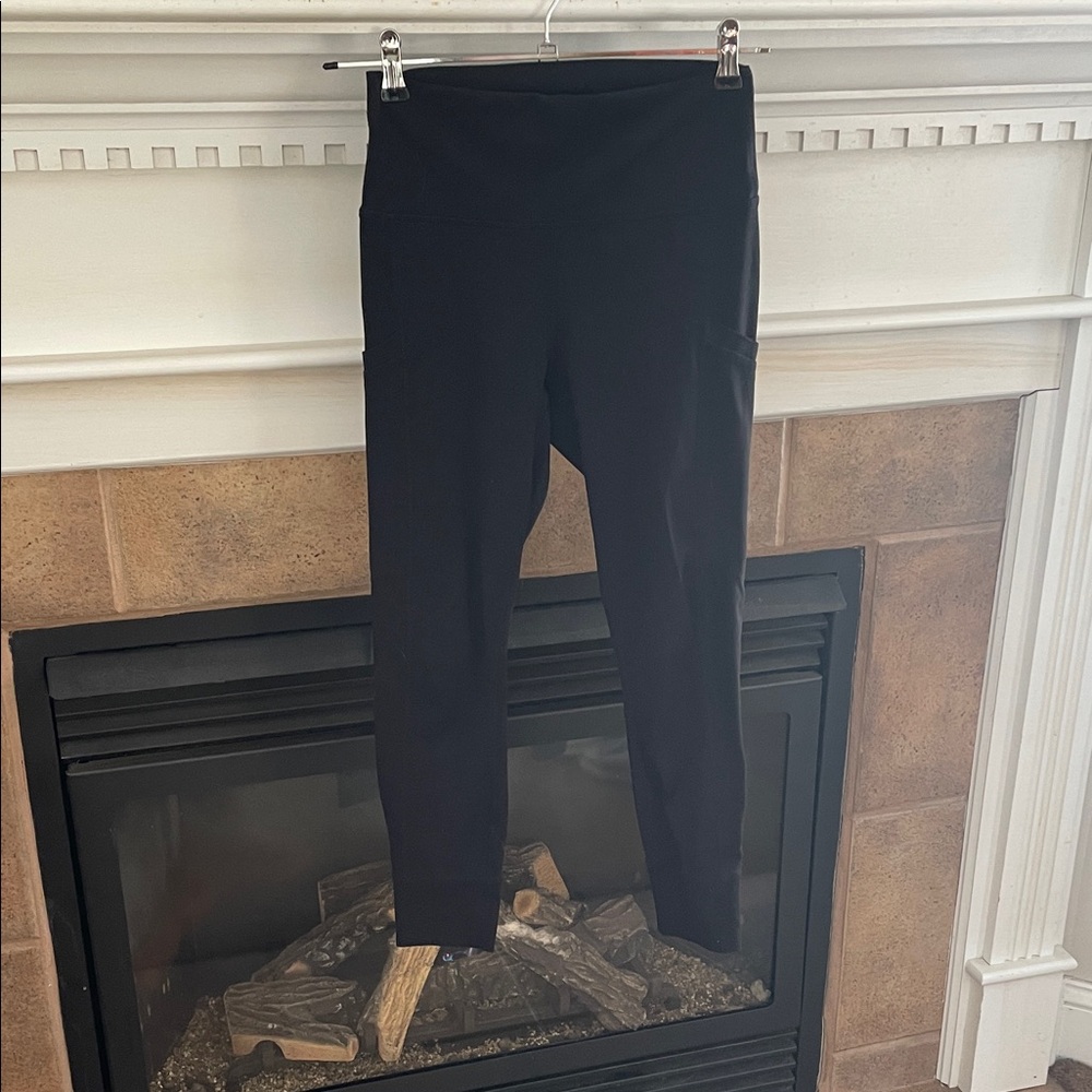 Fabletics Black Leggings w/pockets